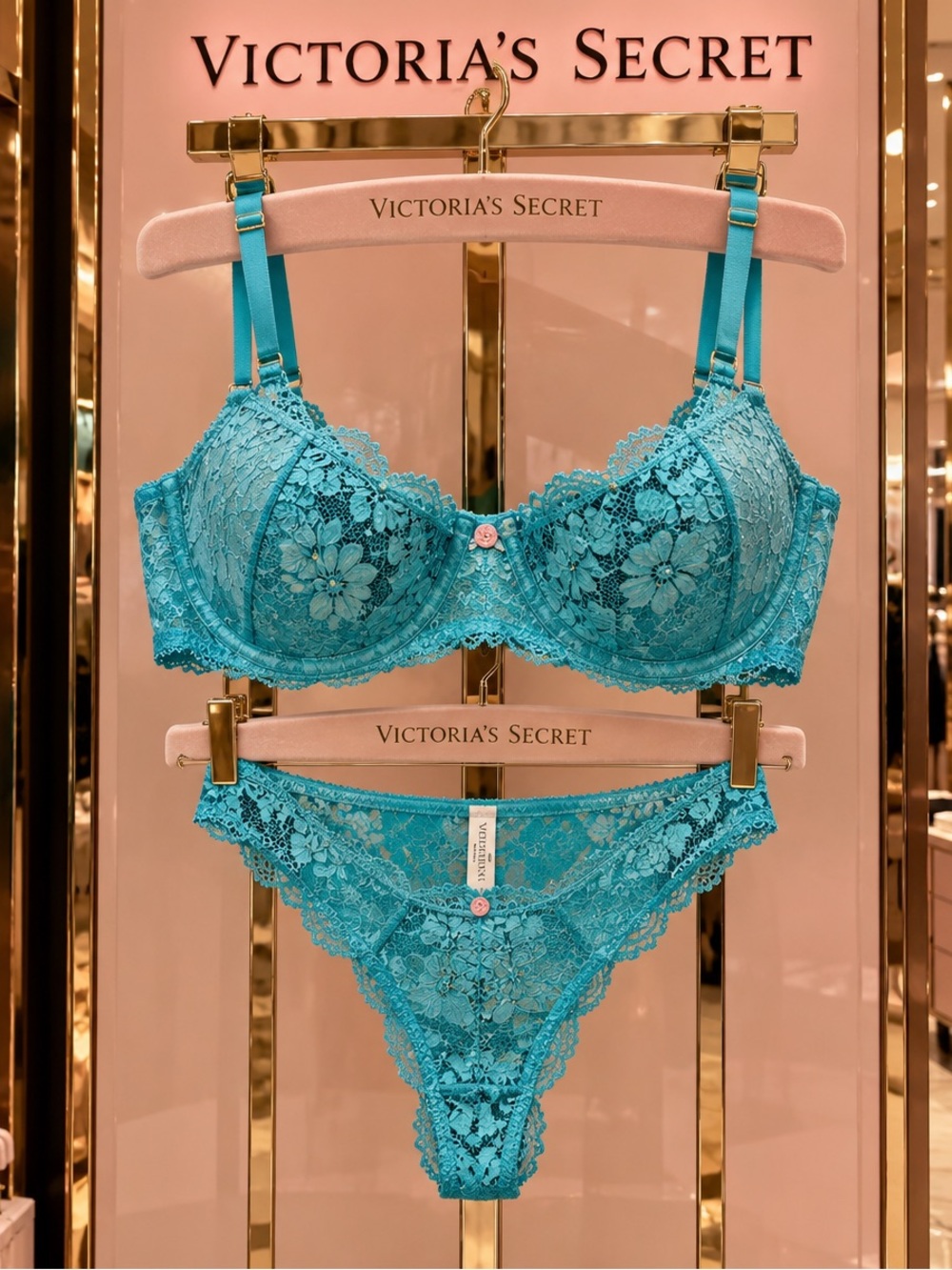 Victoria's Secret Turquoise Floral Lace Underwire Bra & matching tanga underwear